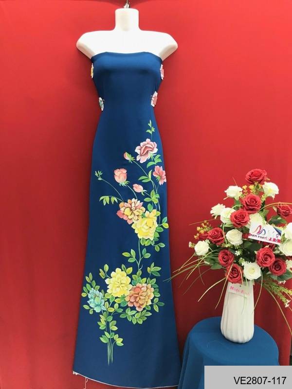 1629434096 vai ao dai ve hoa%20(4)